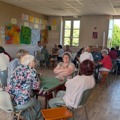 Enseignement / L'école de bridge ne prend pas de vacances !